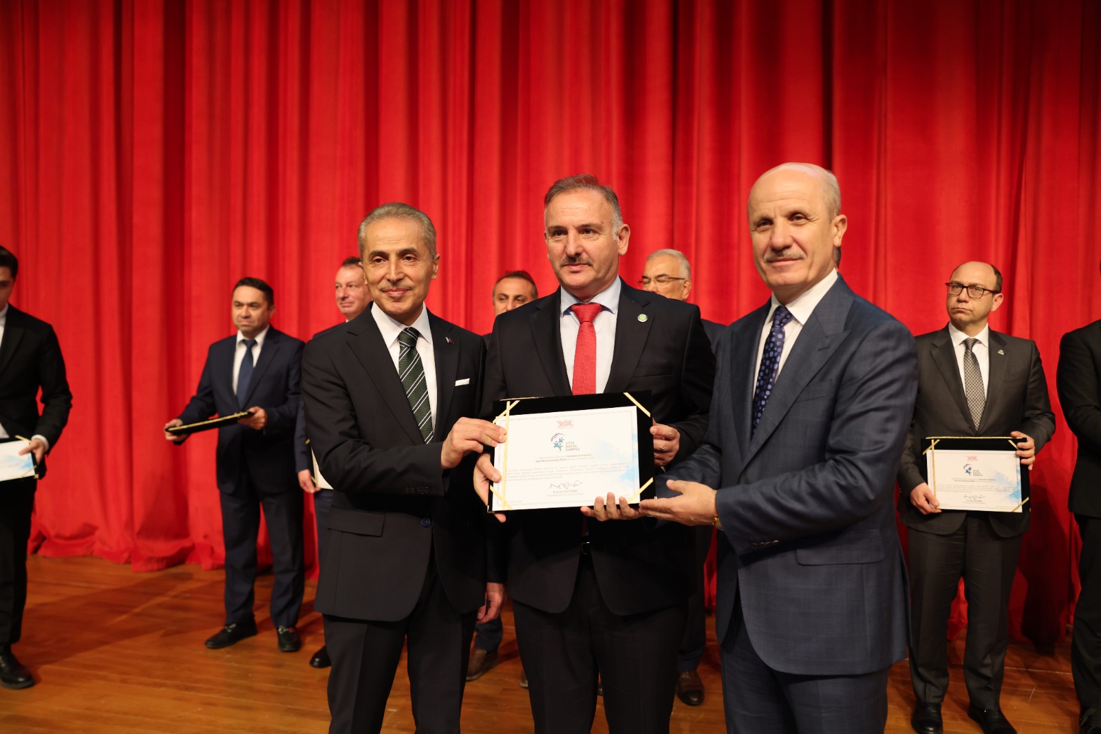 Üniversitemiz Kampüslerine “Spor Dostu Kampüs” Sertifikası Verildi